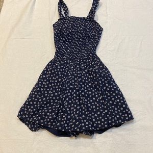 Hollister Women’s XS Blue and White Floral Romper